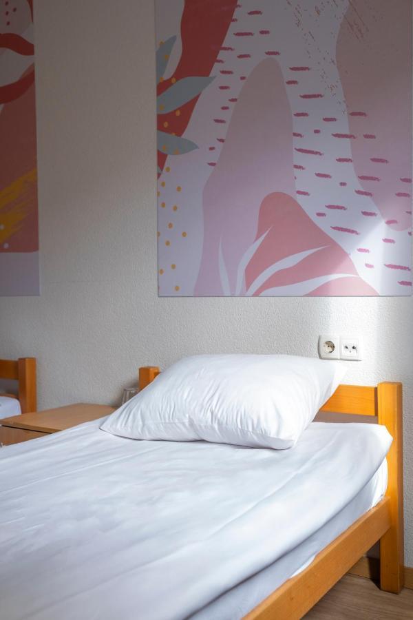 Mint Hotel Призрен Екстериор снимка