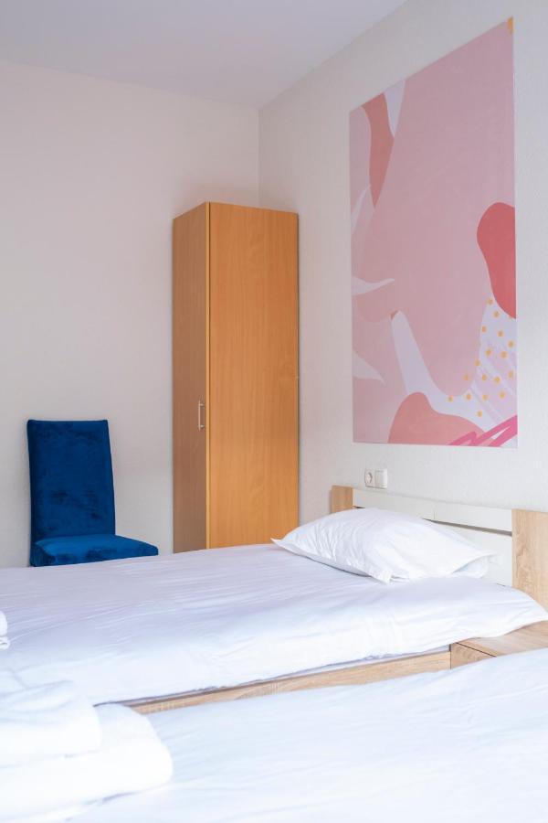 Mint Hotel Призрен Екстериор снимка