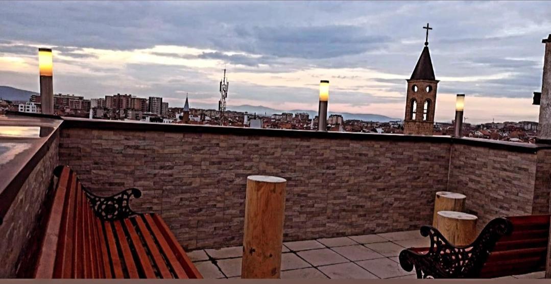 Mint Hotel Призрен Екстериор снимка